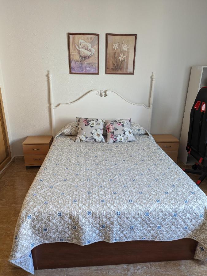 Апартаменты Vivienda Compartida Con Ambiente Familiar Сесенья Экстерьер фото